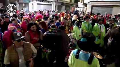 Entrevistas en las 4 esquinas y actuación Vente al Carnaval
