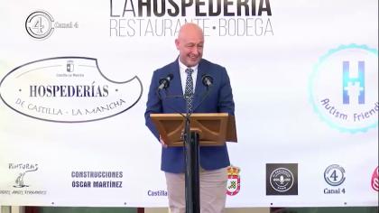Acto de Entrega de Insignia a La Hospedería - El Provencio como Primer Hotel adaptado para Personas con Autismo.