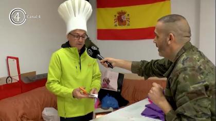 Calentando motores en la Peña Teje Maneje.