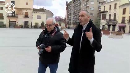 Pillamos al Ganador del Cartel de Semana Santa de Villarrobledo (de Interés Turístico Regional) fotografiando 