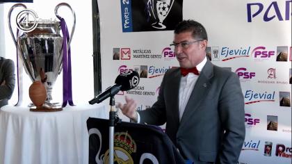  25 Aniversario Peña Madridista Paris 2000