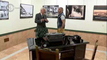  Exposición de la Guardia Civil de la mano de un hijo de un guardia destinado a Villarrobledo.