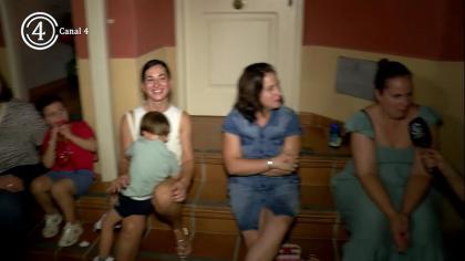 Tomar el Fresco sigue siendo habitual en las vecinas de Villarrobledo.